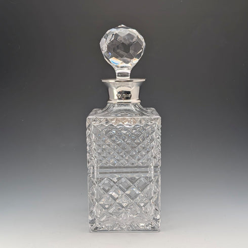 1983年 英国ヴィンテージ カットガラス 角型デキャンタ 純銀装飾 Garrard&Co